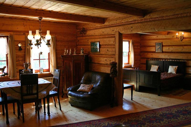 Dworek Mysliwski Laskowka  Exterior foto